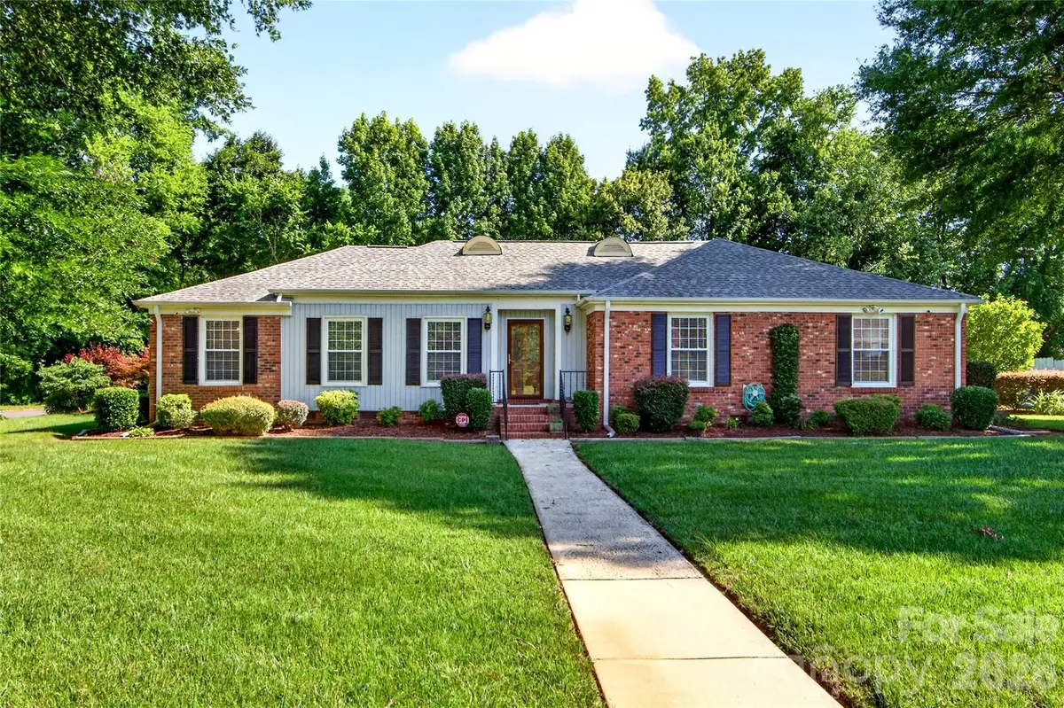 6801 Rambling Rose Drive, Charlotte, NC 28212 - #1
