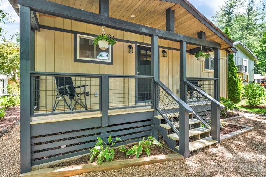 209 Meadow Loop, Newland, NC 28657 - #2