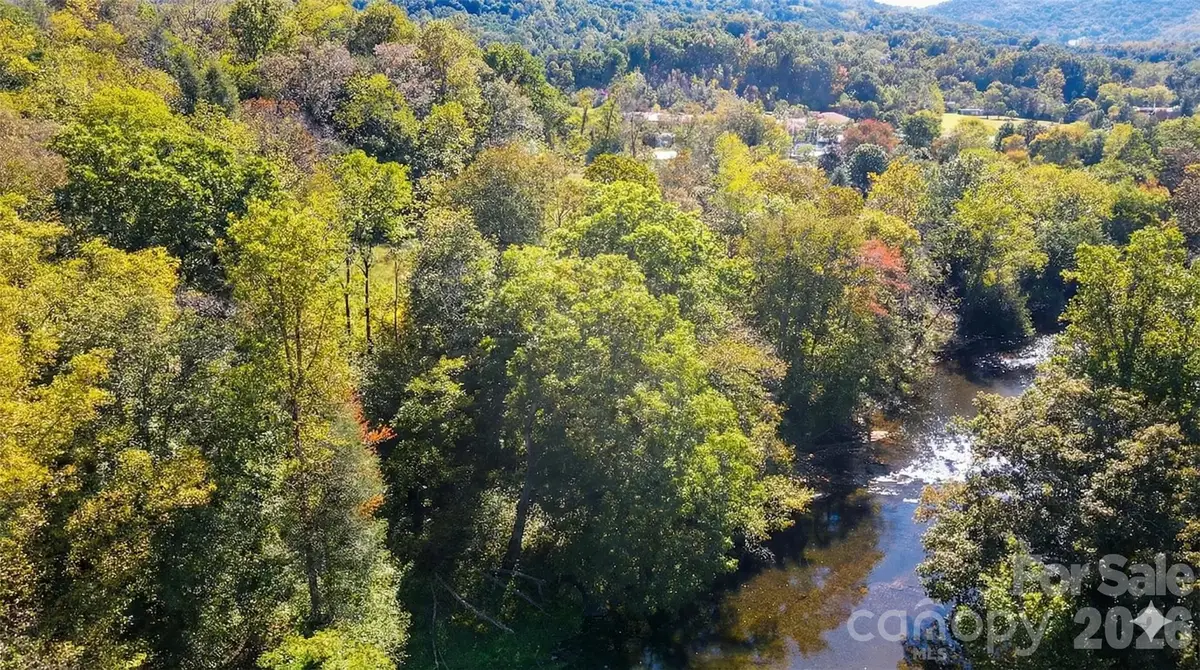 37 Amber Lane, Clyde, NC 28721 - #1