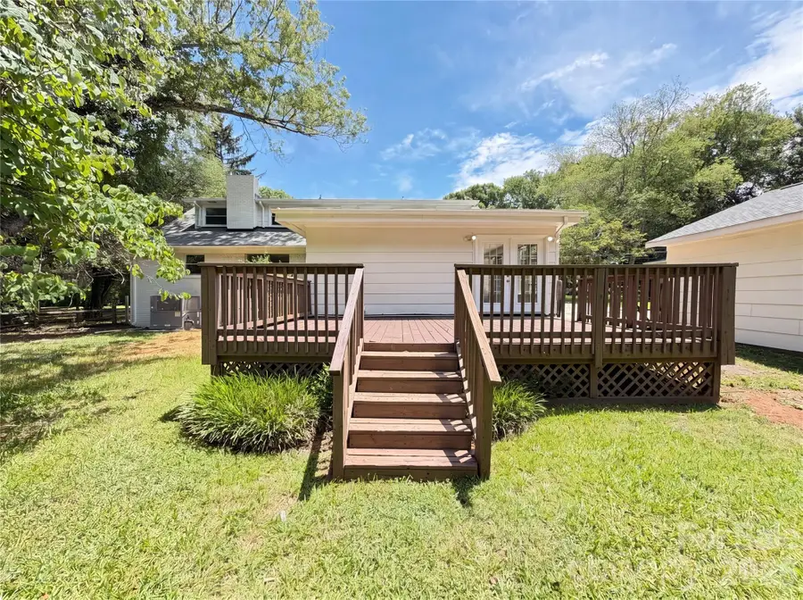 11932 Idlewild Road, Matthews, NC 28105 - #3