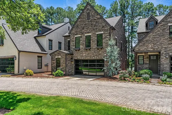 318 Ambleside Village Lane, Davidson, NC 28036