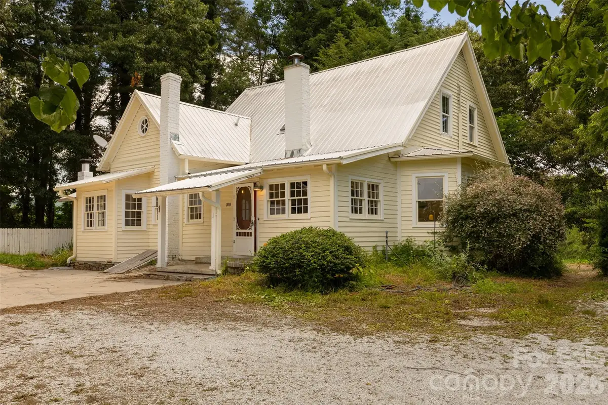 100 Cannon Drive, Hendersonville, NC 28792 - #1