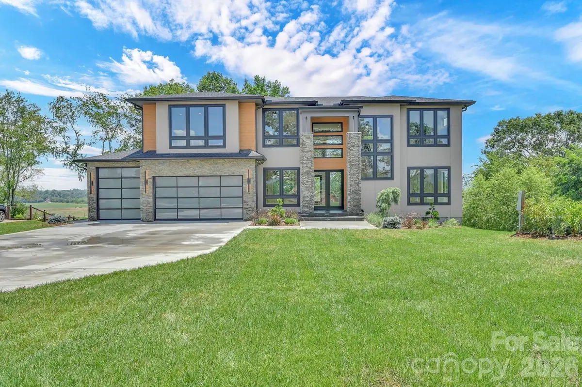 227 Pisgah Ridge Trail, Mills River, NC 28759 - #1