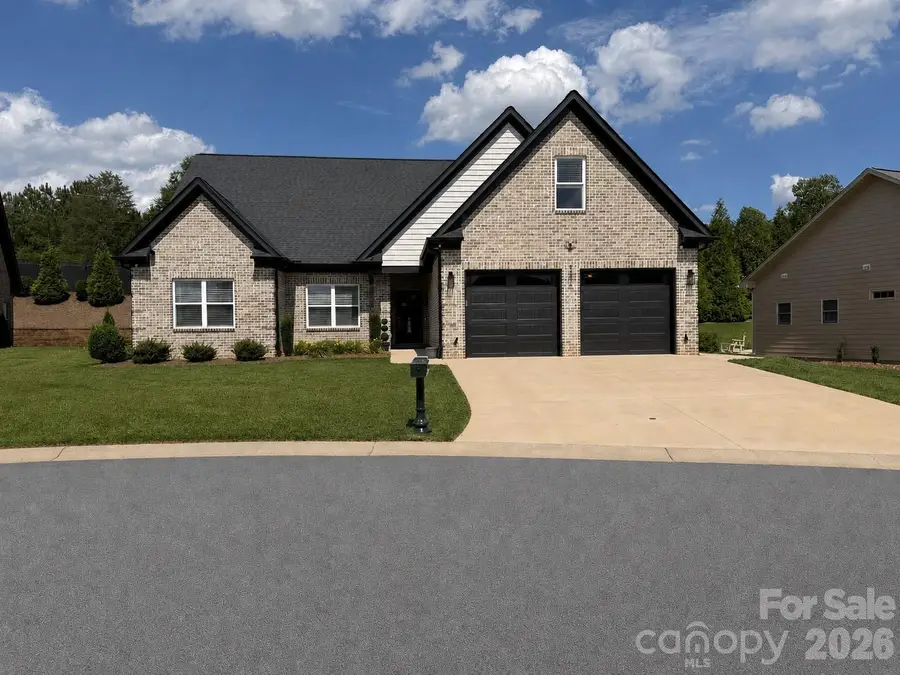 4282 Holly Circle Ne, Conover, NC 28613 - #2