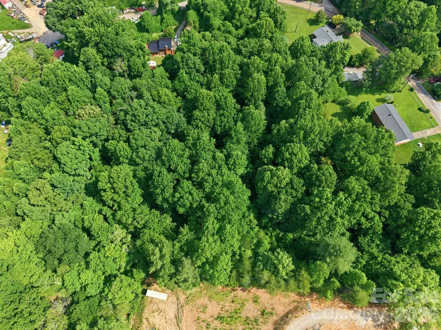 1 Bud Drive, Marion, NC 28752 - #3
