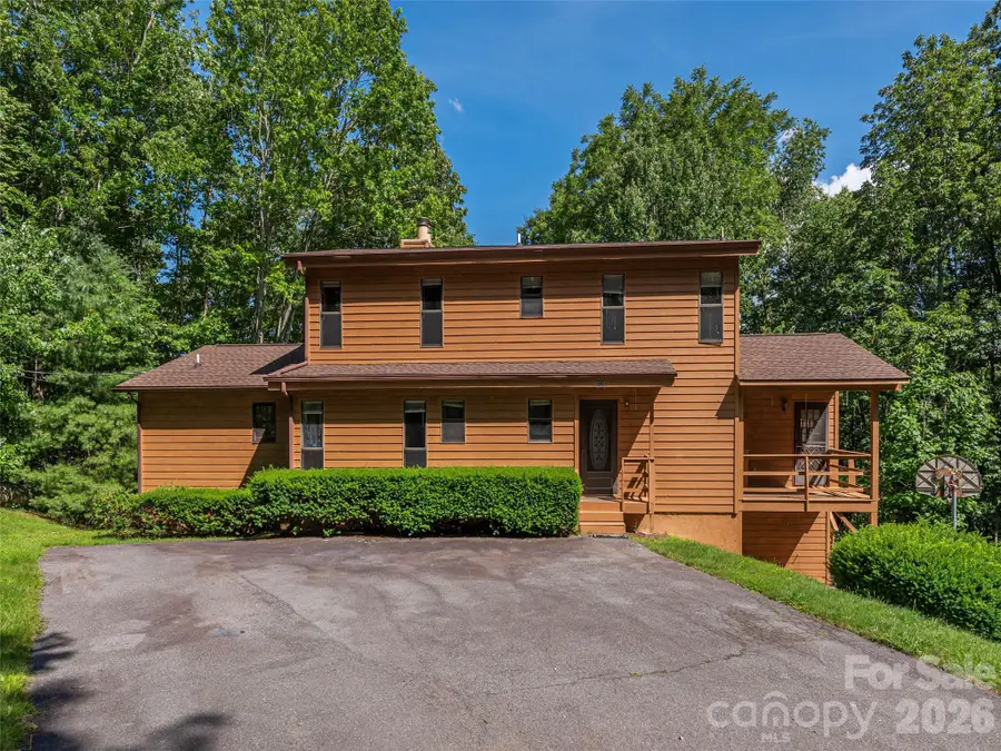 1575 Red Maple Drive, Waynesville, NC 28785 - #2