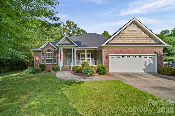 1042 Marguerite Drive, Lowell, NC 28098