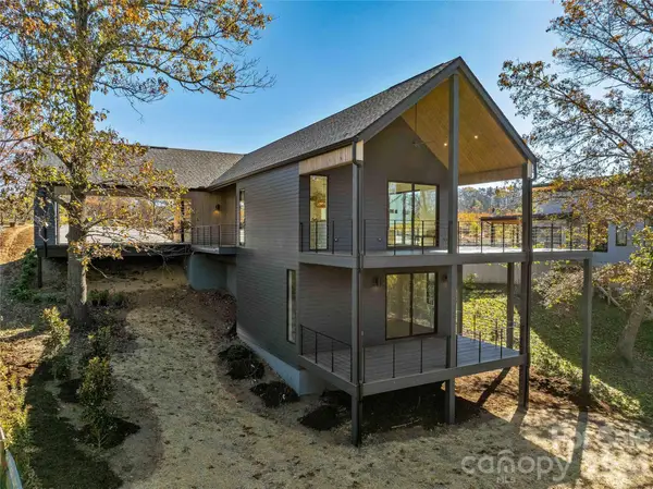 511 Wilma Dykeman Trail, Asheville, NC 28804