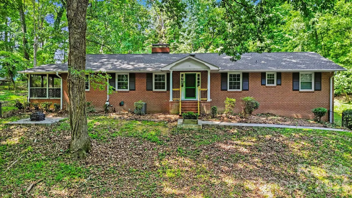 100 Malvern Court, Winston Salem, NC 27106 - #1