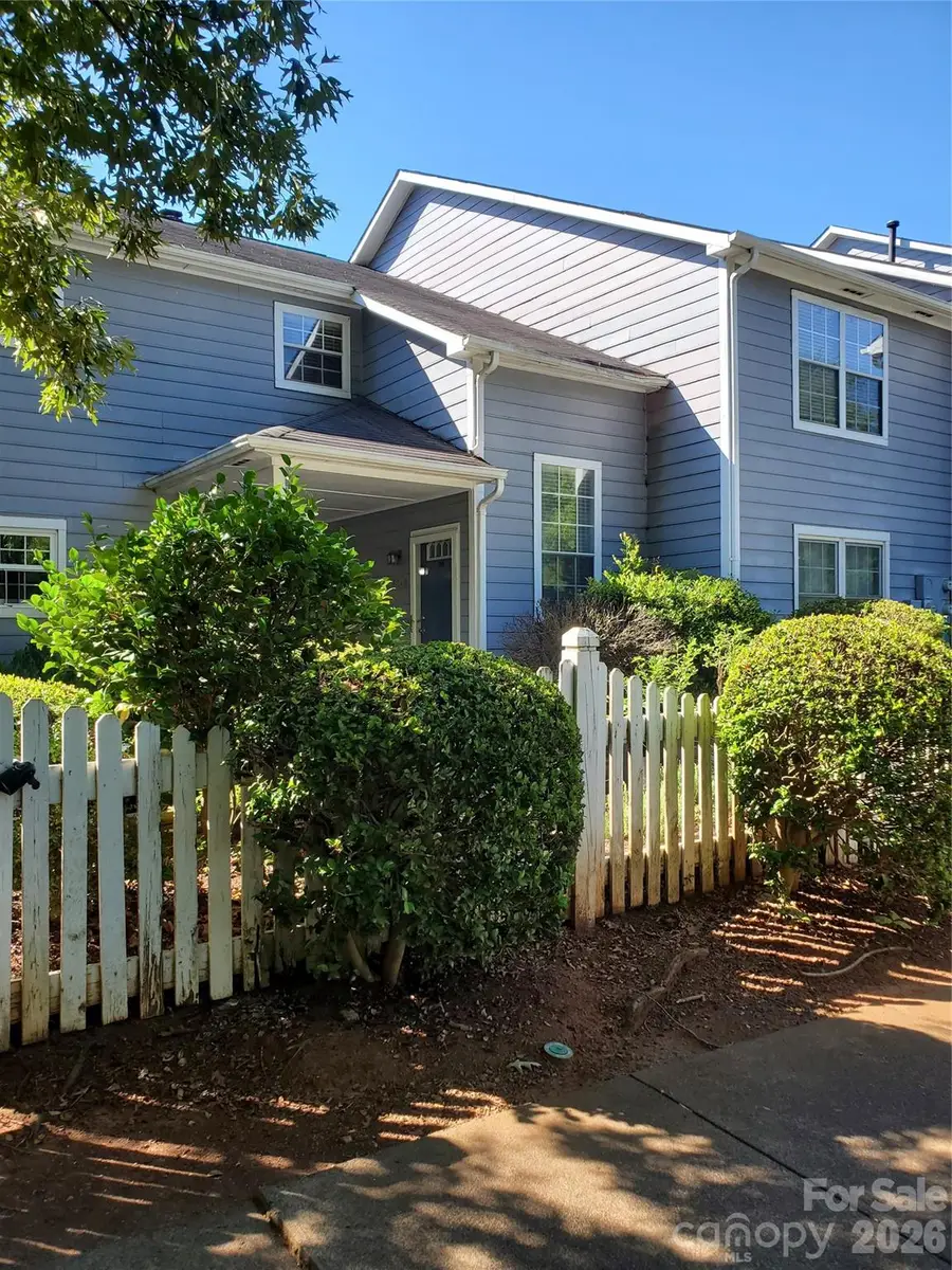 6049 Treetop Court, Charlotte, NC 28212 - #2