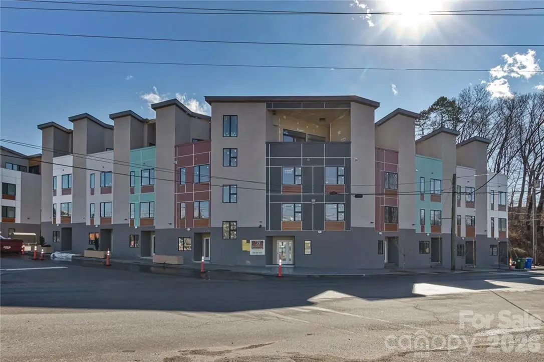 102 Southside Avenue #15, Asheville, NC 28801 - #1