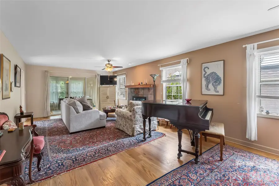 137 Exeter Court, Hendersonville, NC 28791 - #3
