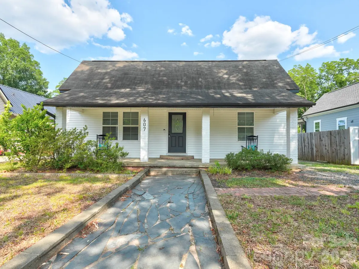 607 Old Charlotte Road Sw, Concord, NC 28027 - #1