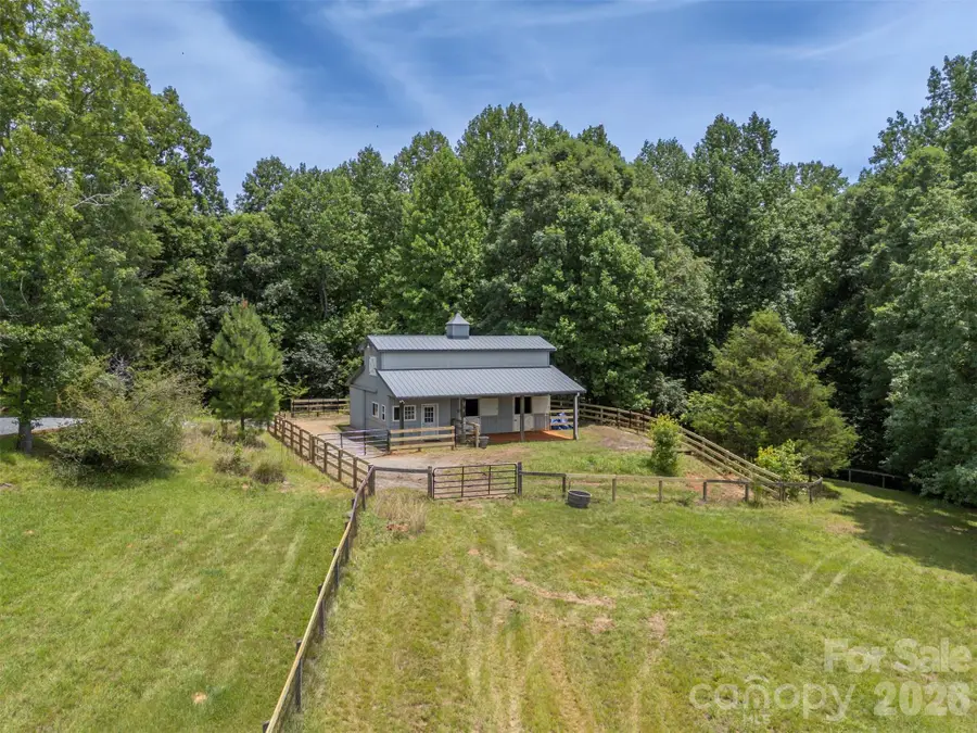 441 Lower Ridgeview Road, Columbus, NC 28722 - #3