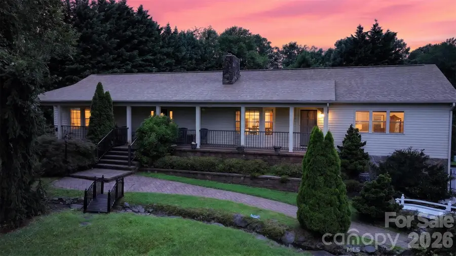 1117 Cedar Creek Drive, Morganton, NC 28655 - #2