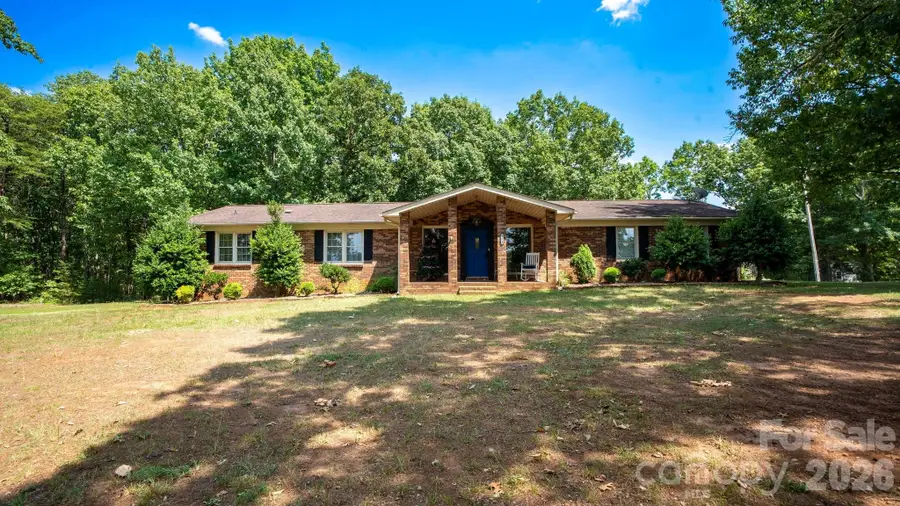 5374 N Nc 150 Highway, Lincolnton, NC 28092 - #2