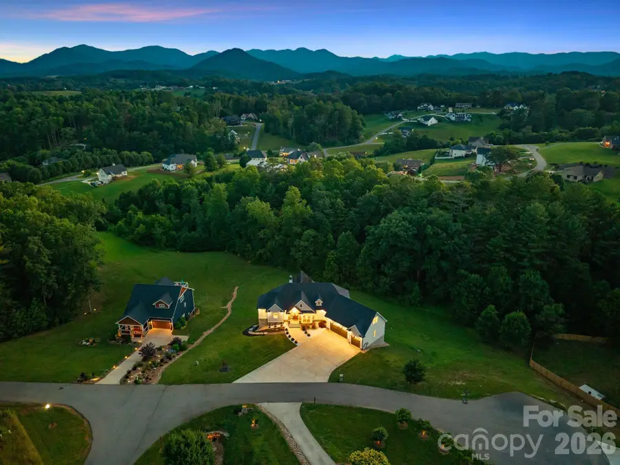 7 Temujin Drive, Leicester, NC 28748 - #3