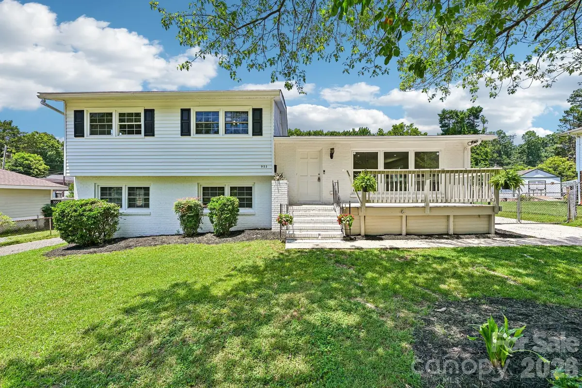 923 Yuma Street, Charlotte, NC 28213 - #1