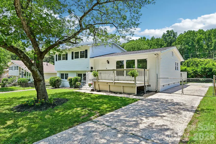 923 Yuma Street, Charlotte, NC 28213 - #2