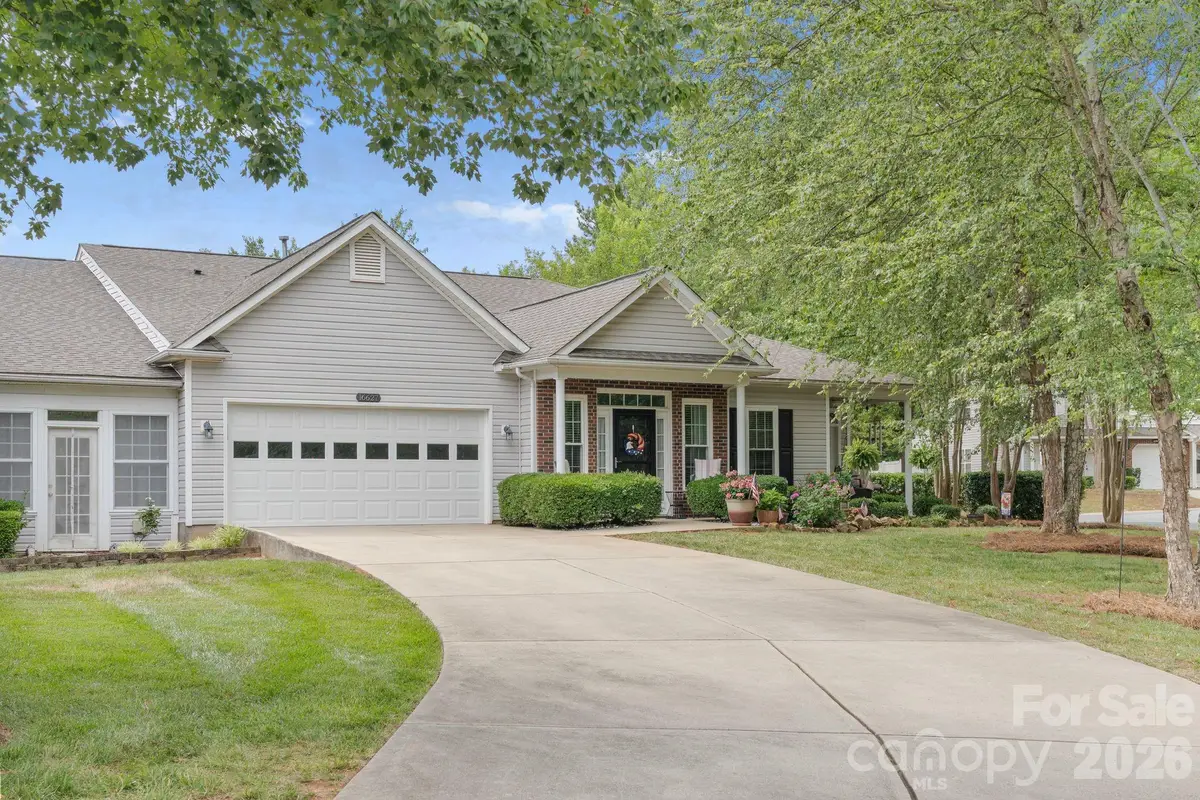 16627 Timber Crossing Road, Charlotte, NC 28213 - #1