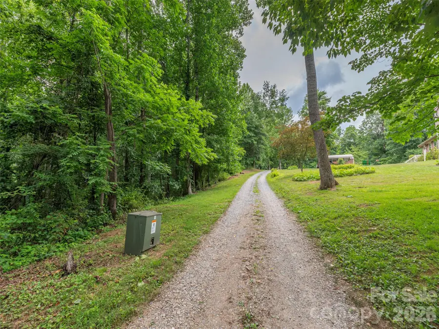 241 Clyde View Heights, Clyde, NC 28721 - #2