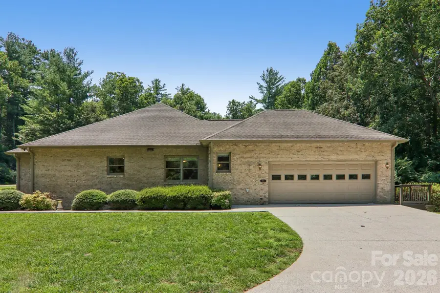 208 Arbor Lane, Hendersonville, NC 28791 - #2