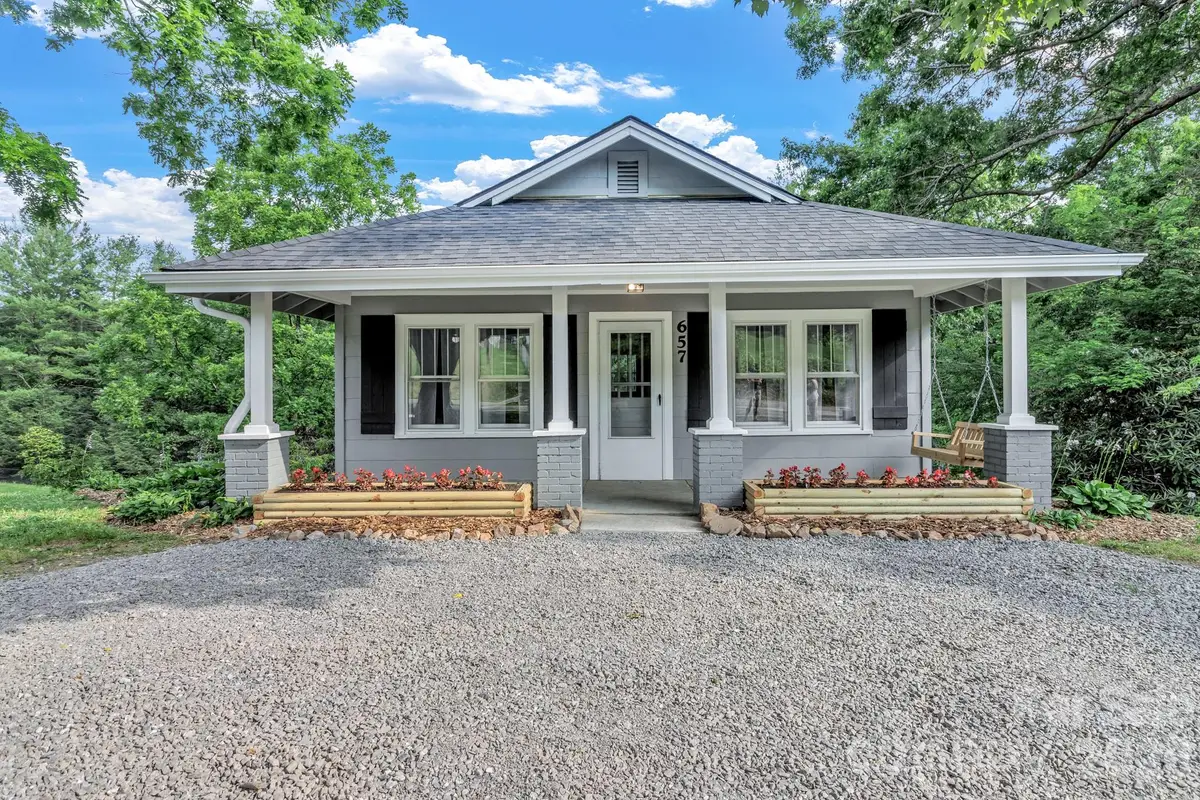 657 Old Fort Road, Fairview, NC 28730 - #1
