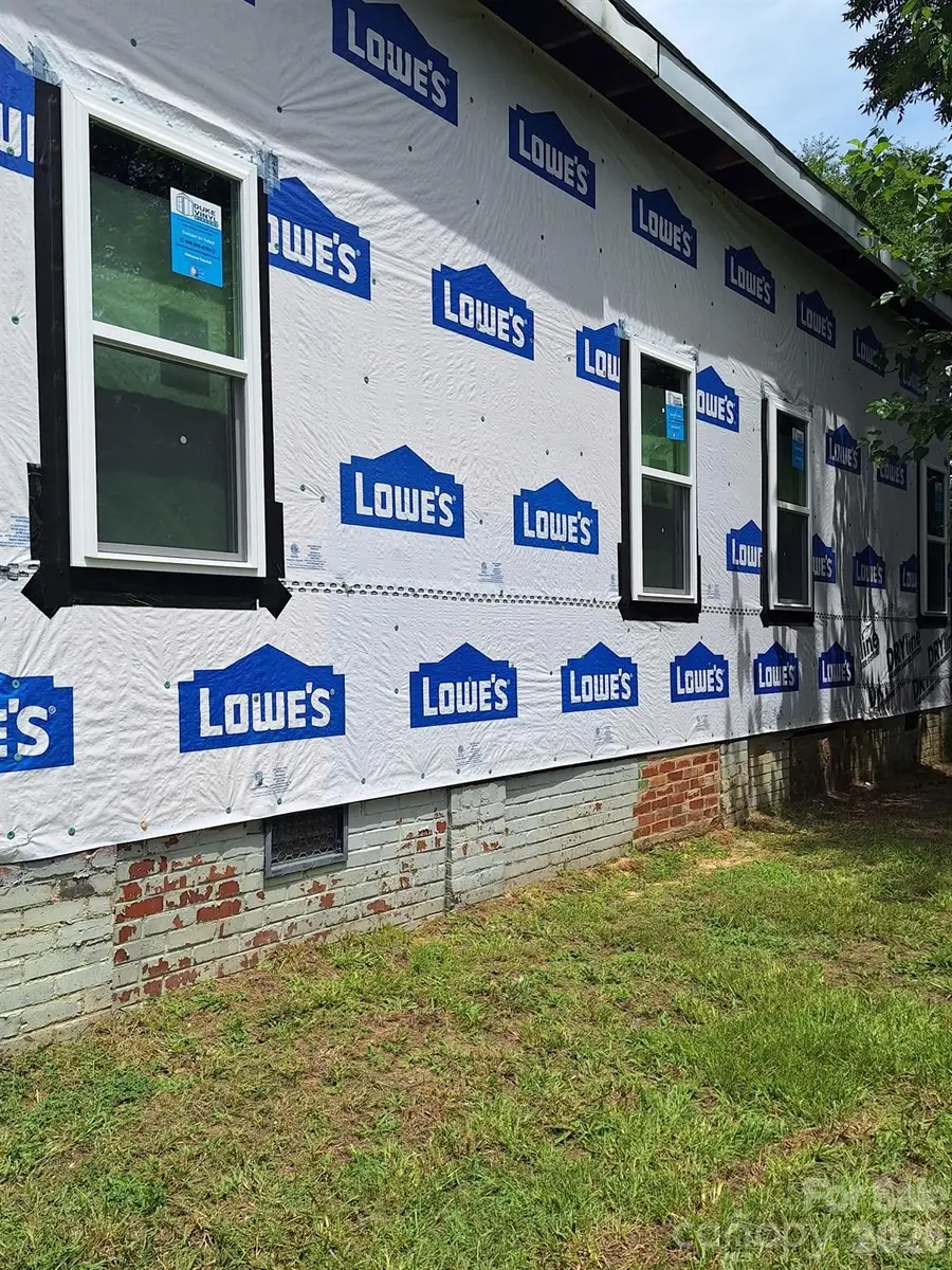 687 Parkway Drive, Chester, SC 29706 - #3