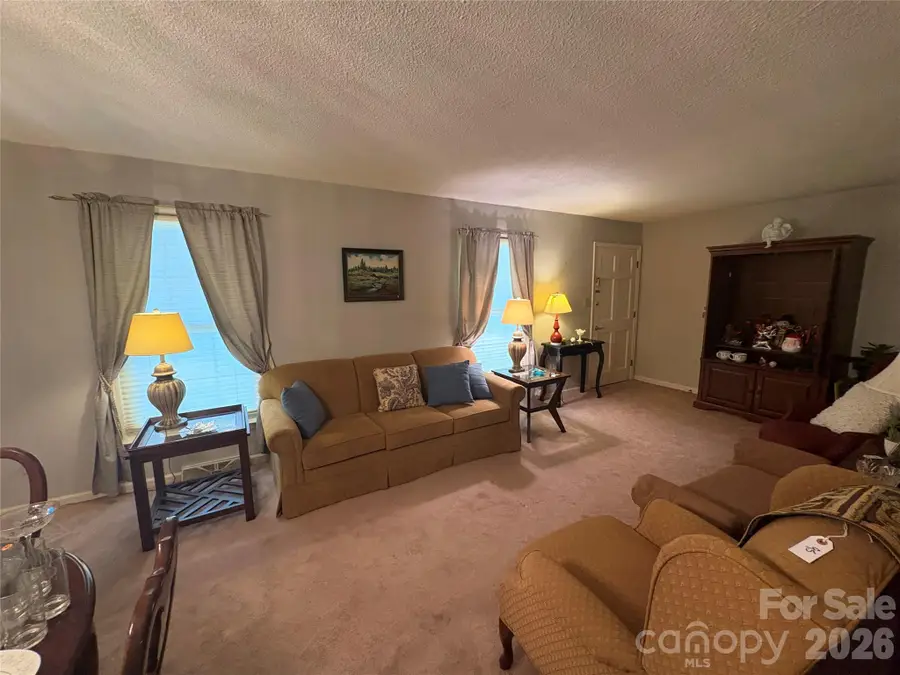 924 Thomas Street, Statesville, NC 28677 - #2