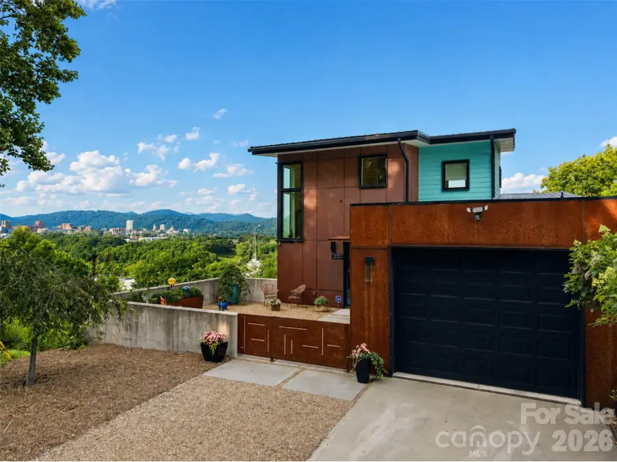 220 Riverview Drive, Asheville, NC 28806 - #3