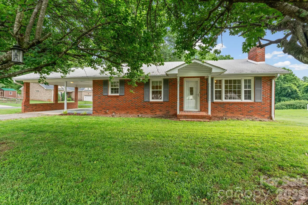 301 Milling Road, Mocksville, NC 27028 - #1