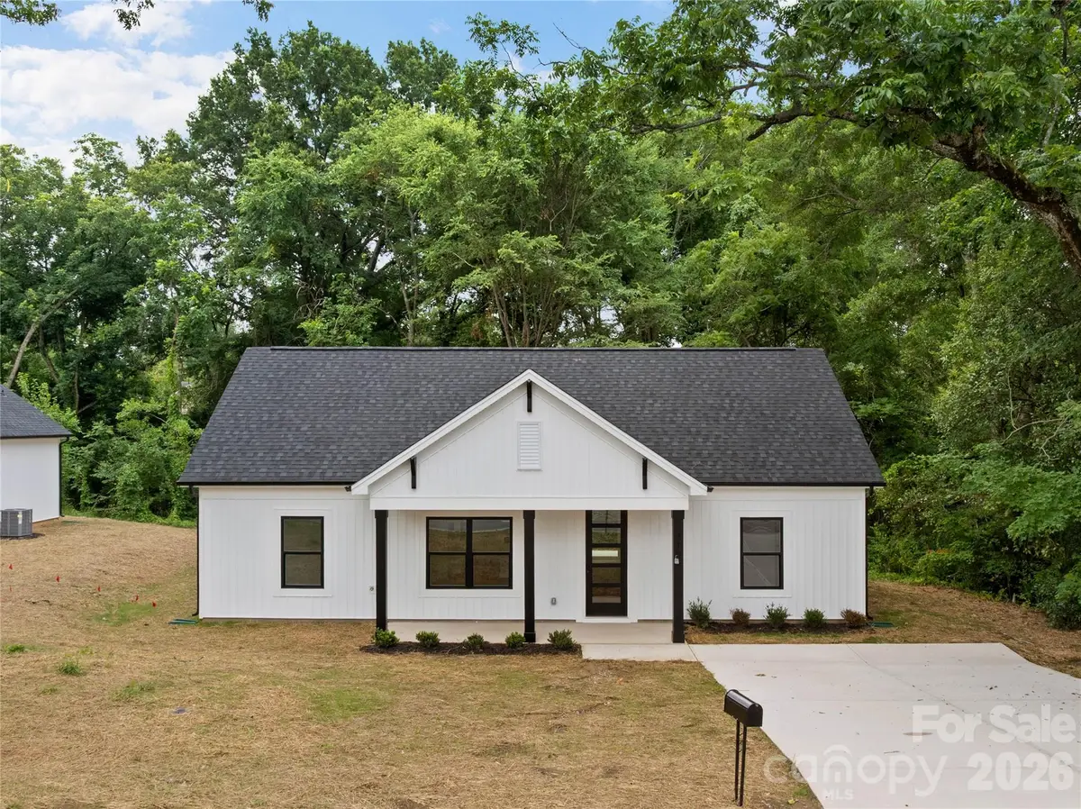 315 W Chestnut Street, Stanley, NC 28164 - #1