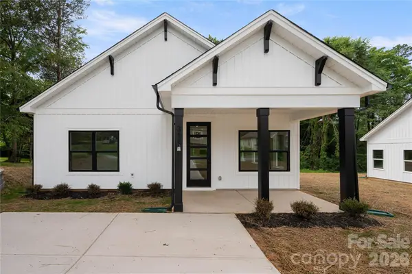 311 W Chestnut Street, Stanley, NC 28164