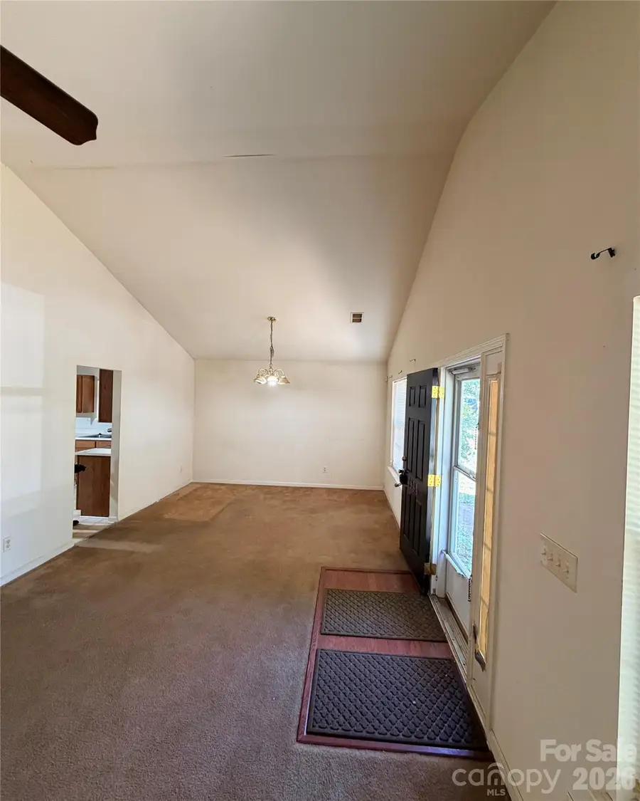 3834 Brookchase Lane, Charlotte, NC 28205 - #3