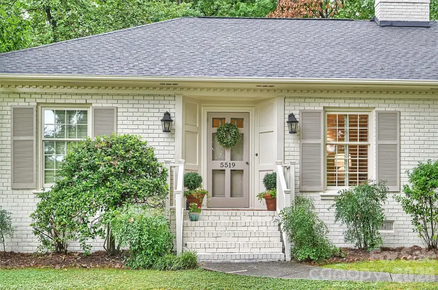 5519 Robinhood Road, Charlotte, NC 28211 - #2