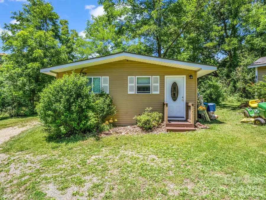 11 Charlie Hill Memorial Drive, Fairview, NC 28730 - #2