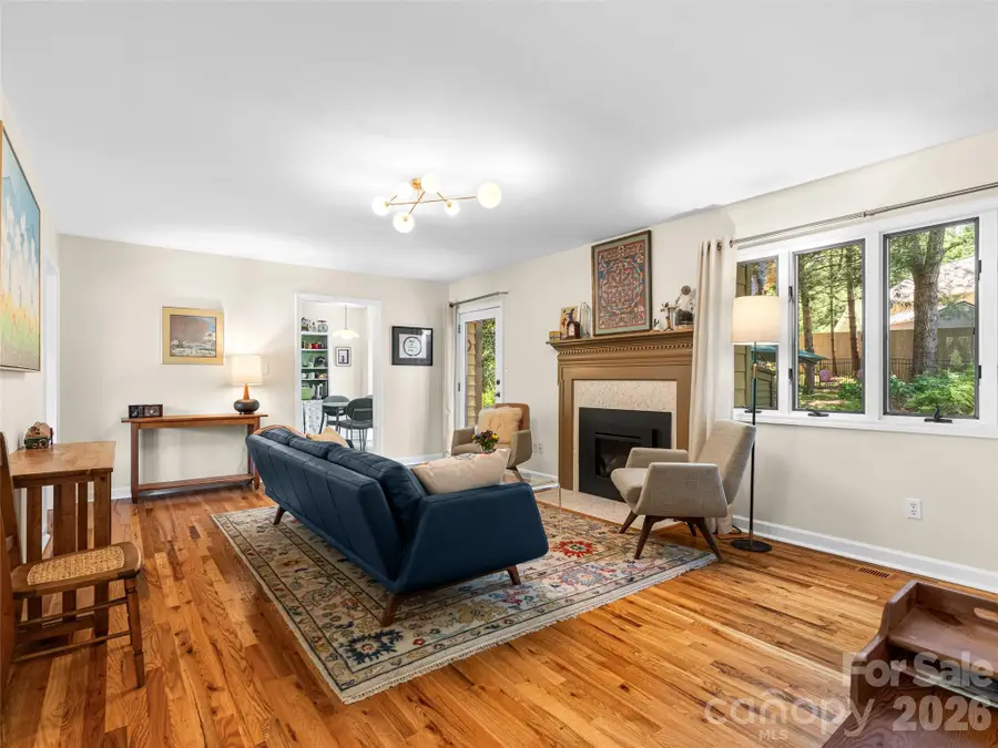 22 Meadow Brook Drive, Fletcher, NC 28732 - #2