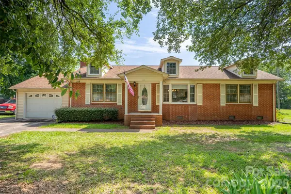 218 S Plantation Road, Lancaster, SC 29720