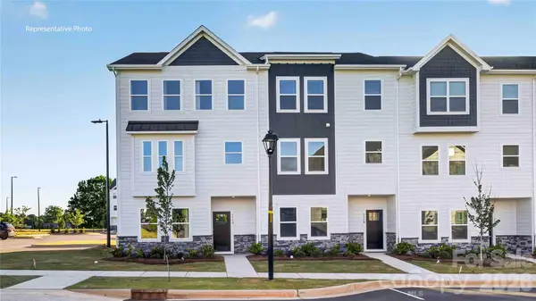146 E Towhee Branch Place #TWNH A, Mooresville, NC 28117
