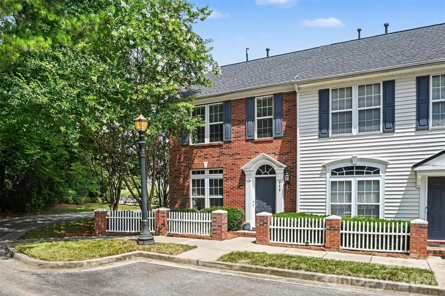 929 Coolsprings Lane, Rock Hill, SC 29730 - #2