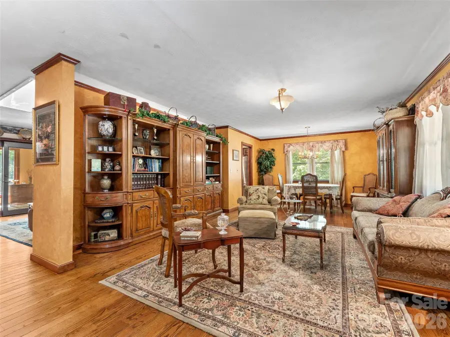 3 Westbridge Drive, Hendersonville, NC 28739 - #3