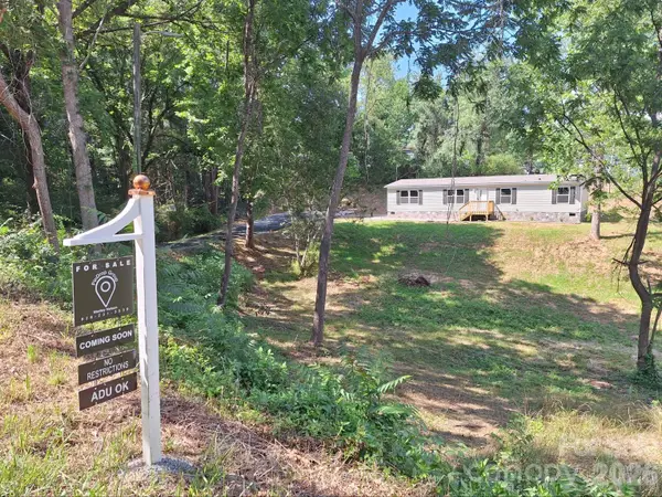 49 Spivey Mountain Road, Asheville, NC 28806