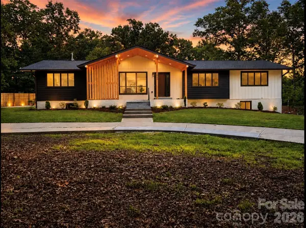 5033 Waxhaw Indian Trail Road, Matthews, NC 28104