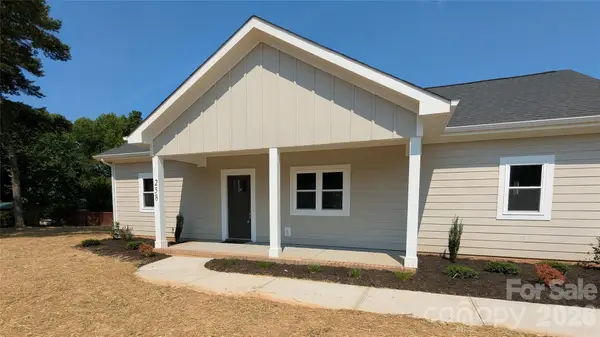 258 E East Avenue, Monroe, NC 28110