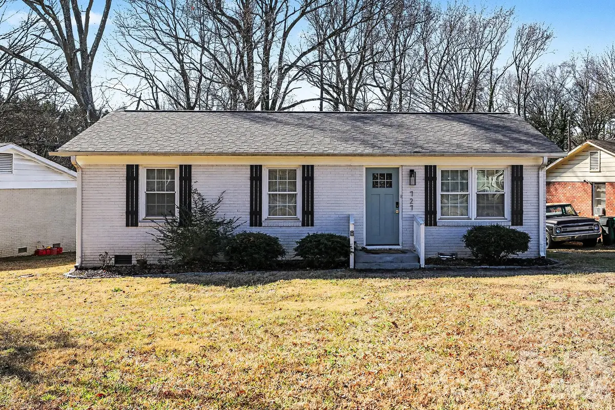 727 Thera Drive, Charlotte, NC 28206 - #1