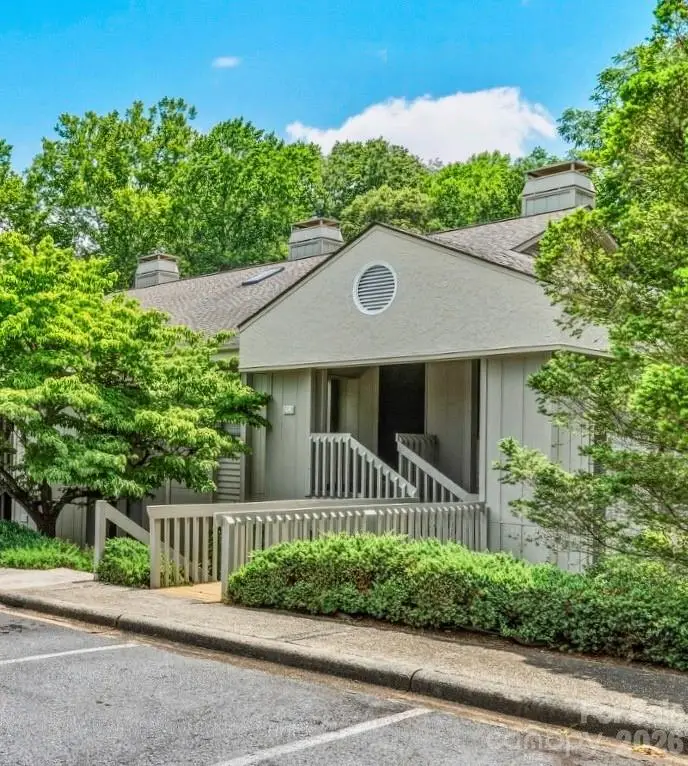106 Abbey Circle, Asheville, NC 28805 - #1