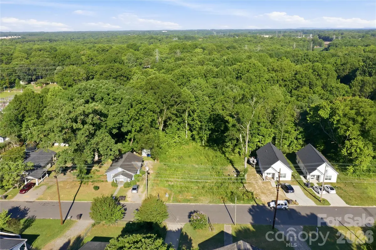 1324 7th Street, Statesville, NC 28677 - #1