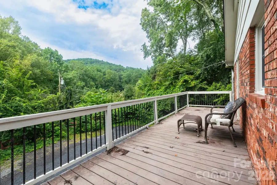 936 Toxaway Drive, Hendersonville, NC 28791 - #2