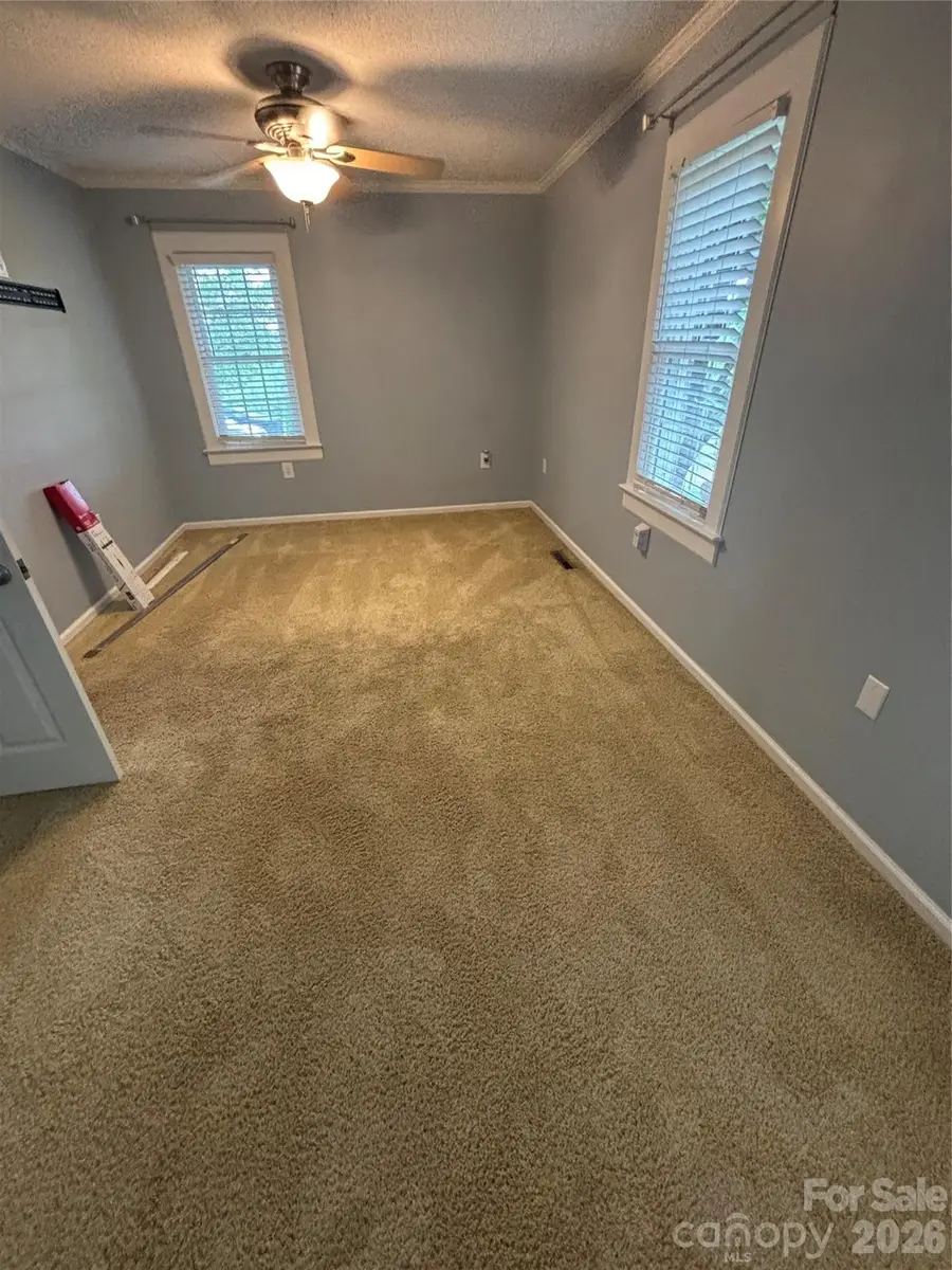 327 Arrowood Street Se, Lenoir, NC 28645 - #3