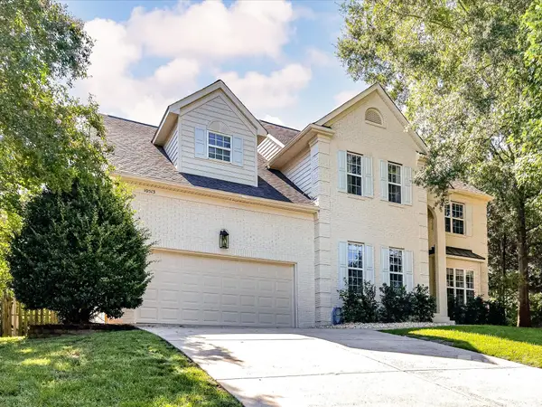 10513 Orchid Hill Lane, Charlotte, NC 28277